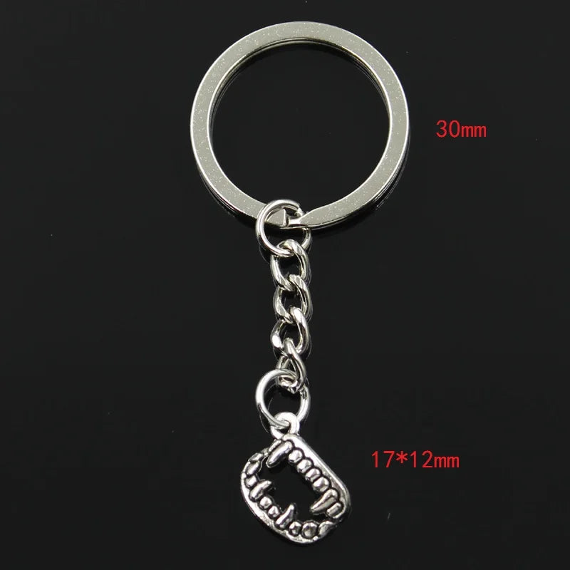 Fashion 30mm Key Ring Metal Key Chain Keychain Jewelry Antique Silver Color Plated Vampire Dracula Fang Teeth 17x12mm Pendant