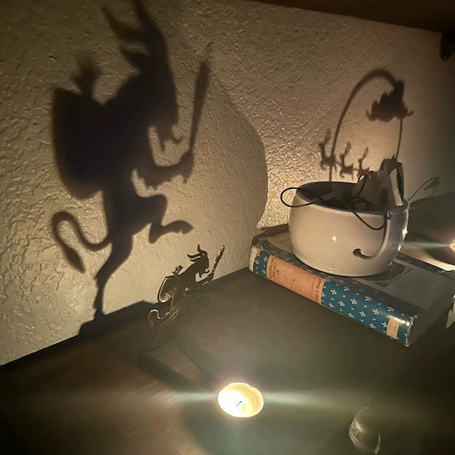 Funny Shadow Stand Halloween Funny Candle Holder Desktop Furnishings Ornaments