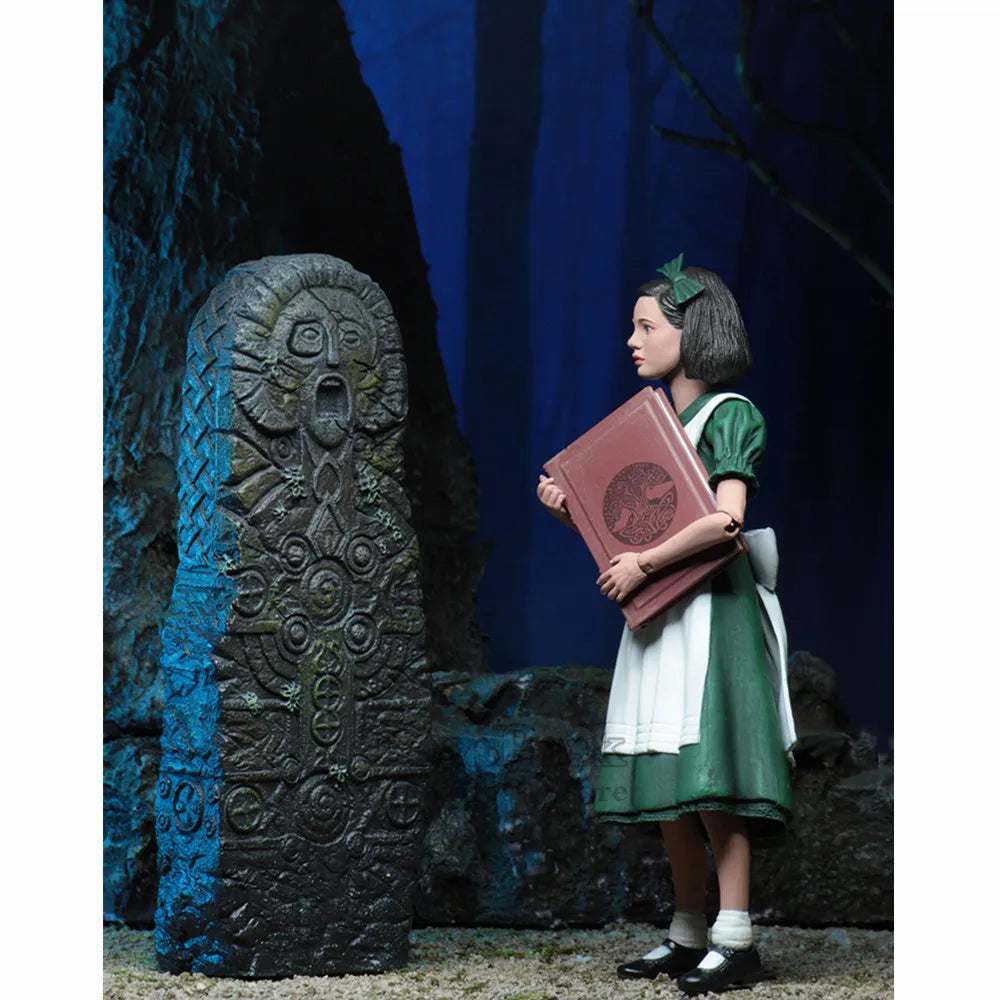 NECA Guillermo del Toro Signature Collection Pan's Labyrinth Ofelia 7" Scale Action Figure El Laberinto del Fauno Doll Toys