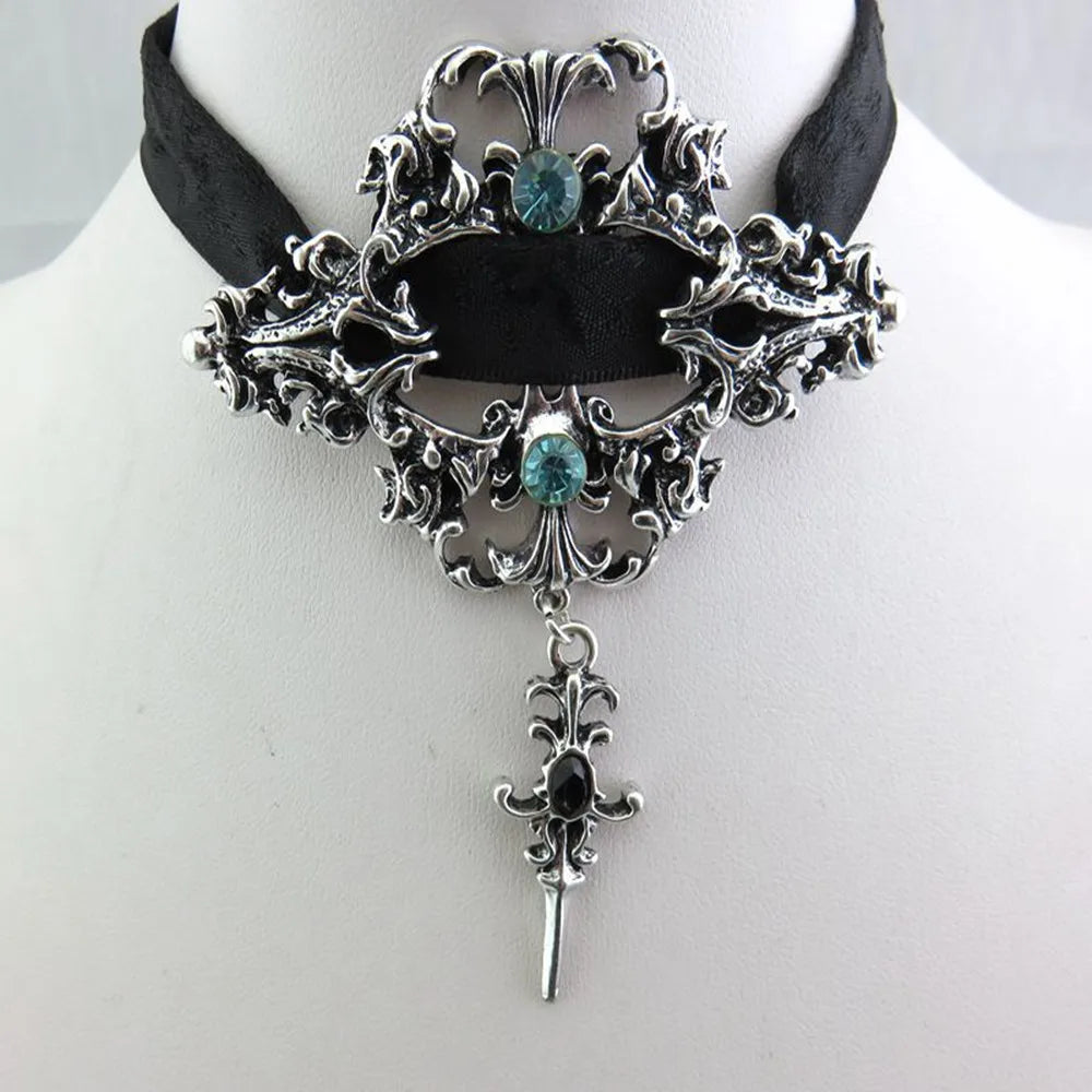 Unique Gothic Punk Sexy Black Lace Pendant Necklace Fashion Trend Women Choker Graceful Joker Halloween Jewelry Accessories 2020