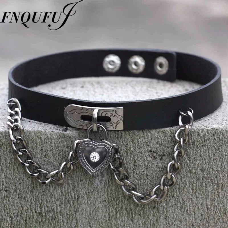 PU leather choker heart accessories 2017 Cool vintage necklace women Handmade Choker Necklace Goth Jewelry Gift