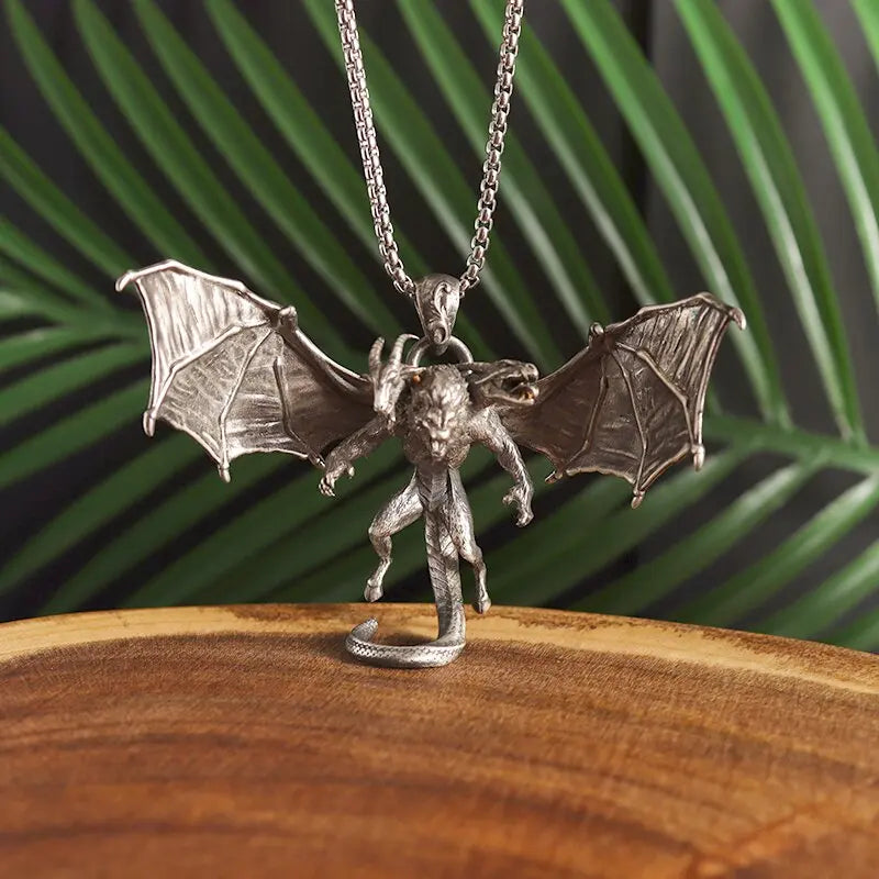 Personalized Goat Head and Dragon Head Inlaid Bat Wings Sky Wolf Pendant Necklace for Men and Women Dominant Metal Wolf