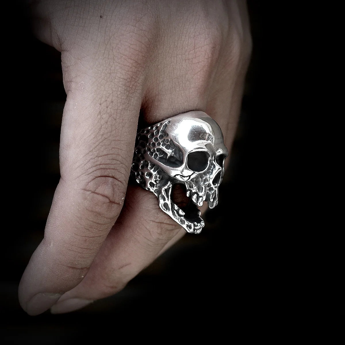 Stainless Steel Men Rings Domineering Devil Skull Punk Rock Gothic for Biker Male Boyfriend Jewelry Creativity Gift Wholesale