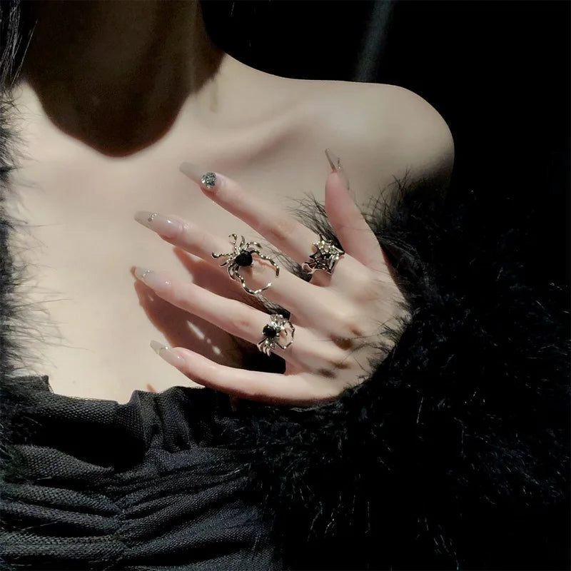 Gothic Punk Irregular Spider Webs Zircon Opening Ring Women Black Crystal Dark Animal Rings Hip Hop Fashion Party Finger Jewelry