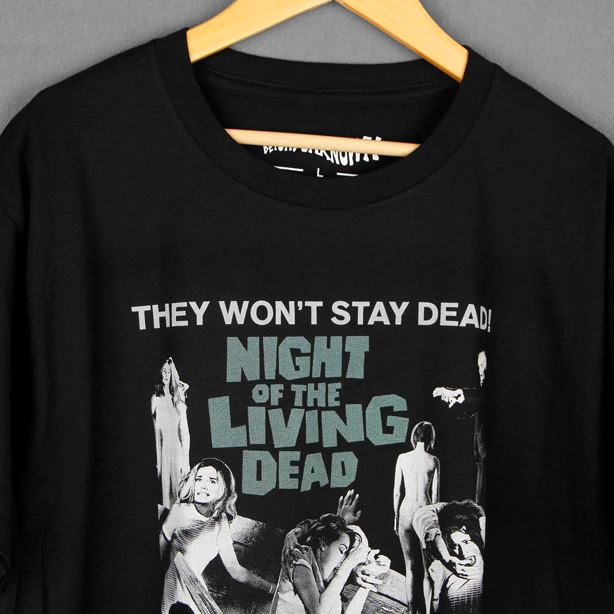 Night of the Living Dead T-shirt George A Romero Dawn of the Dead Zombie Horror Movie Long Sleeves Washed Cotton Tee