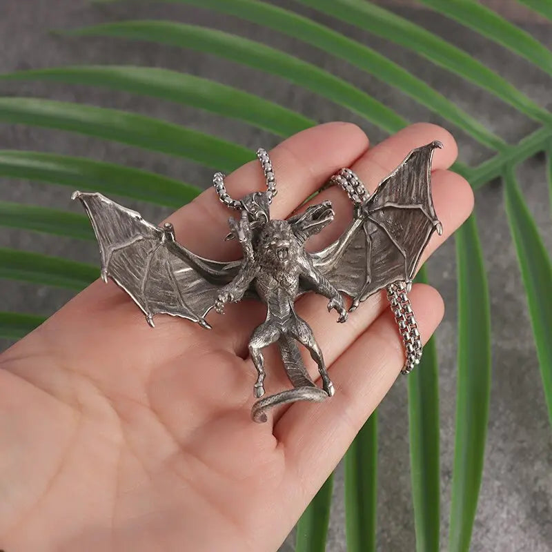 Personalized Goat Head and Dragon Head Inlaid Bat Wings Sky Wolf Pendant Necklace for Men and Women Dominant Metal Wolf