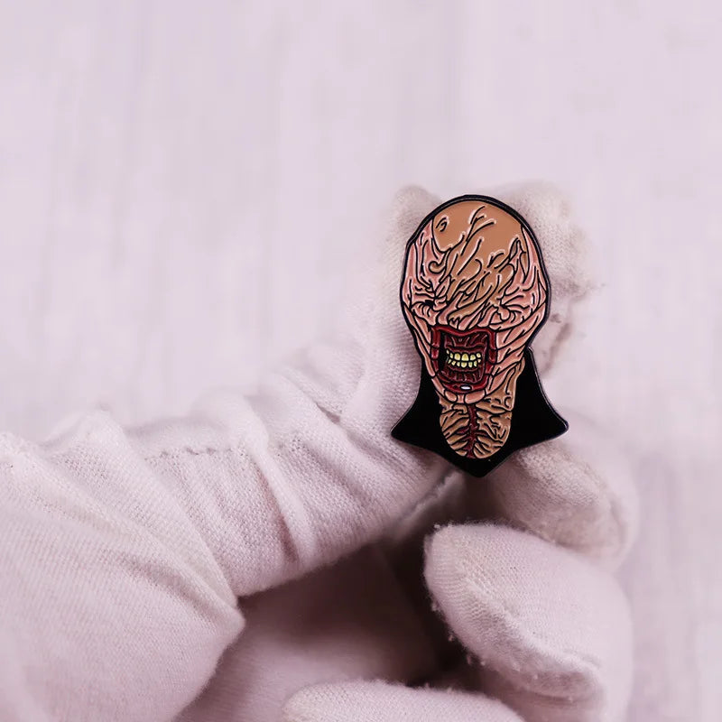 C3034 Halloween Horror Hellraiser Lapel Pins for Backpacks Briefcase Badges Enamel Pin Cool Stuff Brooches Clothing Accessories