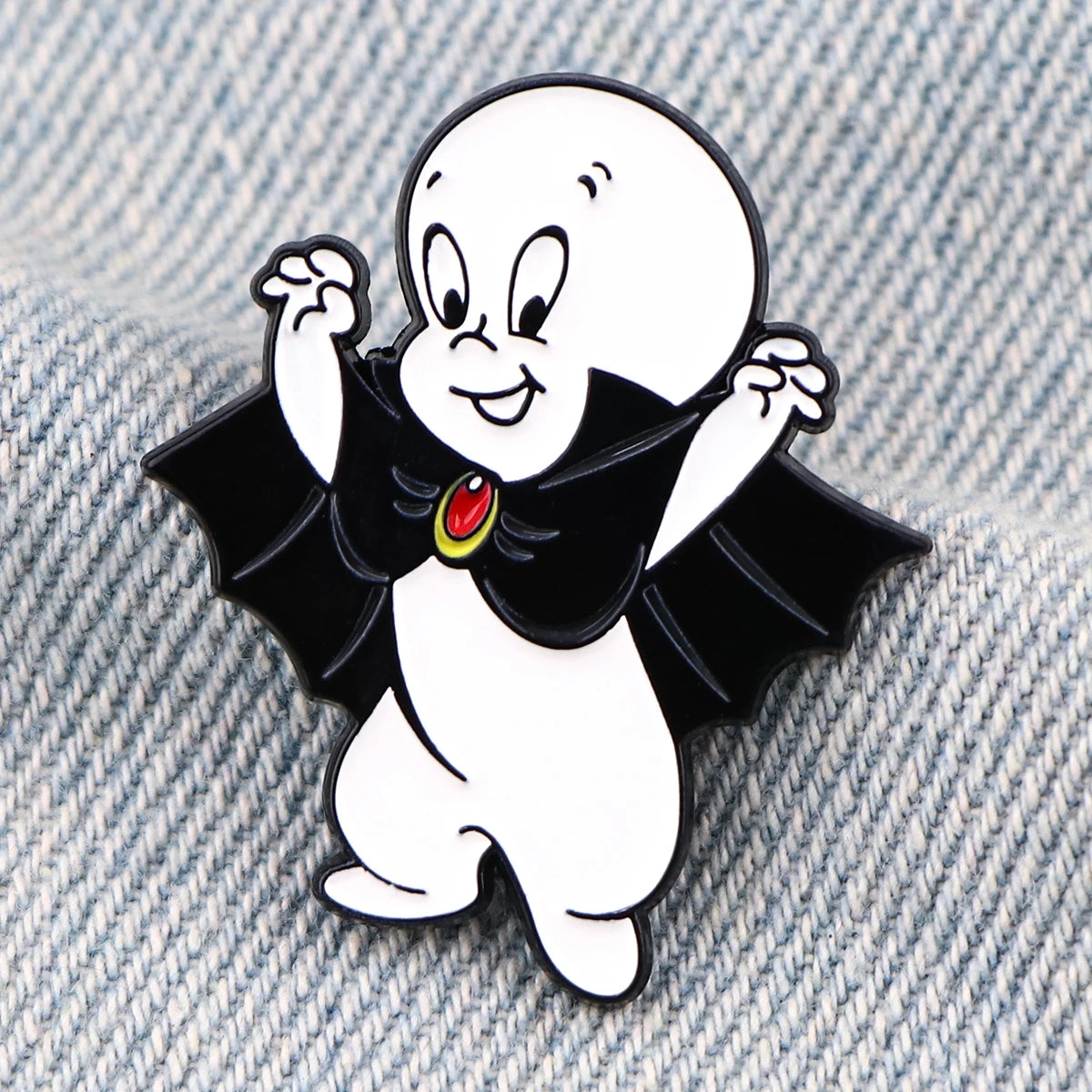 Vampire Casper pins