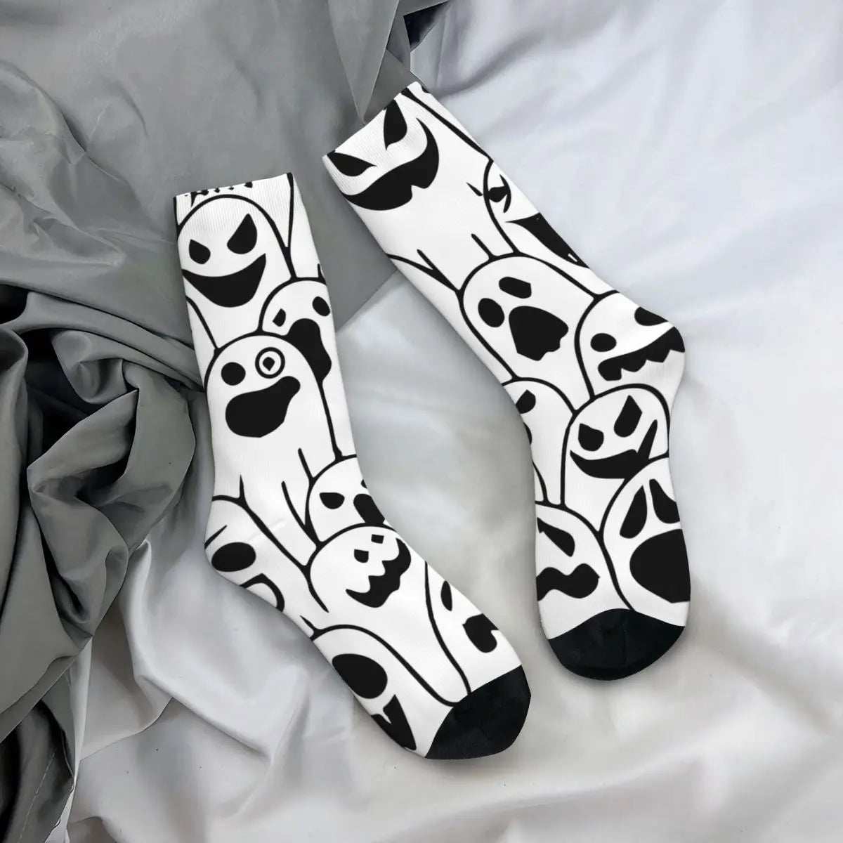 Halloween Ghost Pattern Funny Men's Socks Retro Ghost Face Hip Hop Seamless Crew Sock Gift Pattern Printed